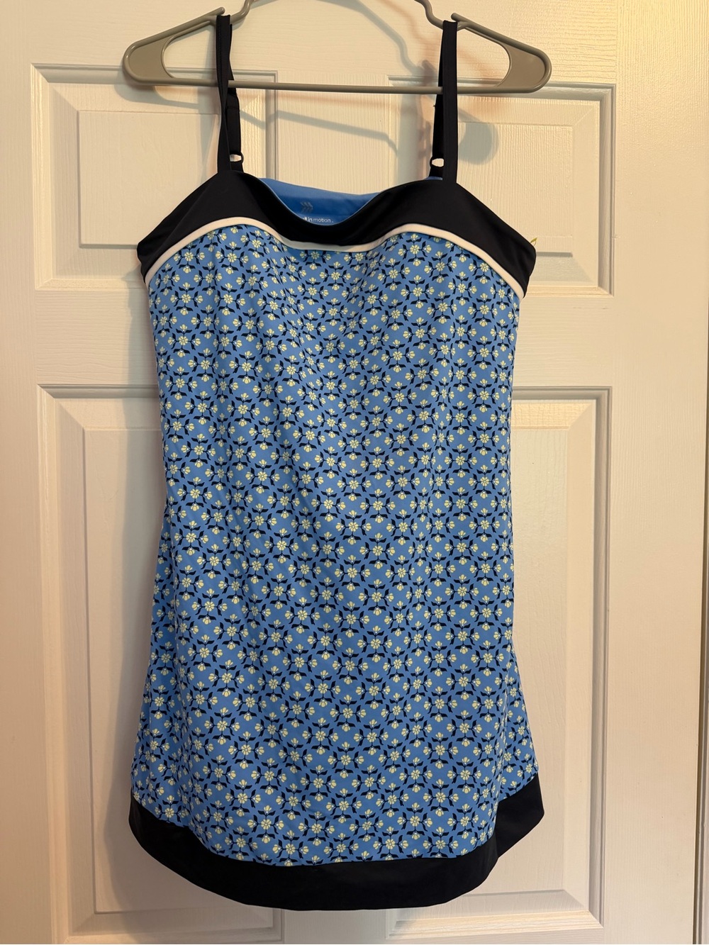 Athletic Dress, Floral Print with built in short + pockets